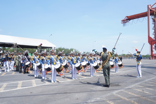 TPHCM đ&oacute;n t&agrave;u buồm huấn luyện hải qu&acirc;n lớn nhất Đ&ocirc;ng Nam &Aacute;  - Ảnh 4.