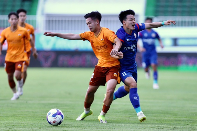 CLB Ho&agrave;ng Anh Gia Lai thua bạc nhược tr&ecirc;n s&acirc;n nh&agrave; - Ảnh 14.