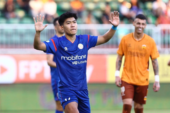 CLB Ho&agrave;ng Anh Gia Lai thua bạc nhược tr&ecirc;n s&acirc;n nh&agrave; - Ảnh 9.