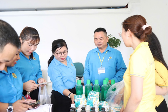 C&ocirc;ng đo&agrave;n x&atilde; T&acirc;n Nhựt, TPHCM: Đẩy mạnh chăm lo đo&agrave;n vi&ecirc;n - lao động trong Th&aacute;ng C&ocirc;ng nh&acirc;n 2026 - Ảnh 8.