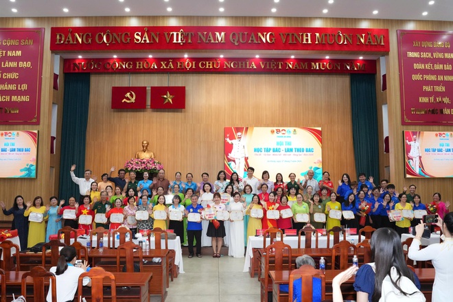 S&ocirc;i nổi hoạt động văn h&oacute;a, thể thao học v&agrave; l&agrave;m theo B&aacute;c - Ảnh 8.