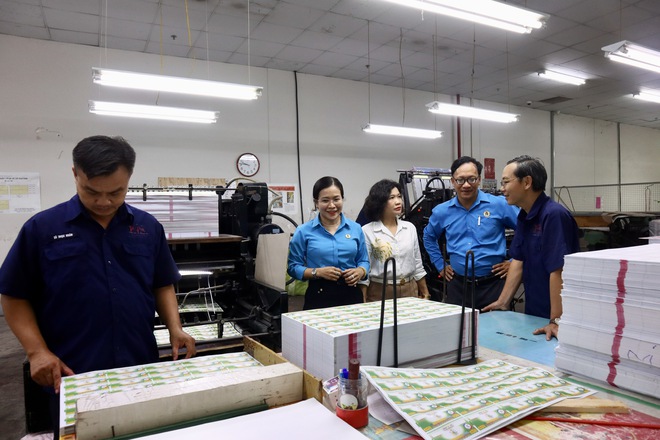 Ghi nhận, tri &acirc;n đ&oacute;ng g&oacute;p của người lao động nh&acirc;n Th&aacute;ng C&ocirc;ng nh&acirc;n - Ảnh 3.