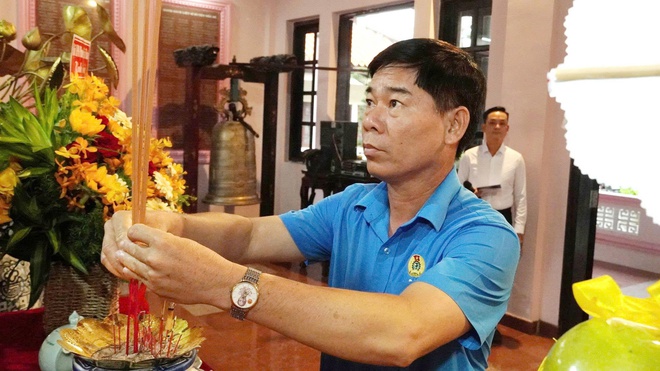 Cán bộ Công đoàn, CNVC-LĐ TPHCM dâng hoa tưởng nhớ Chủ tịch Hồ Chí Minh - Ảnh 7.