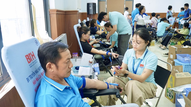 Lan tỏa nghĩa cử đẹp từ ng&agrave;y hội hiến m&aacute;u của đo&agrave;n vi&ecirc;n, CNVC-LĐ - Ảnh 7.