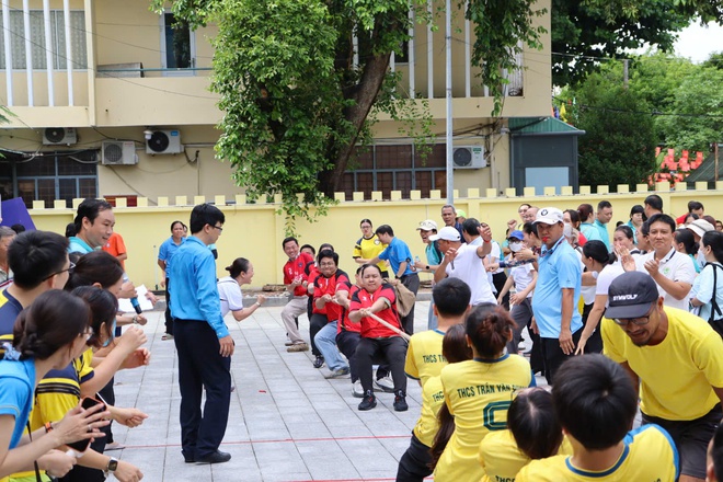 S&ocirc;i nổi c&aacute;c hoạt động chăm lo đời sống tinh thần cho người lao động - Ảnh 2.