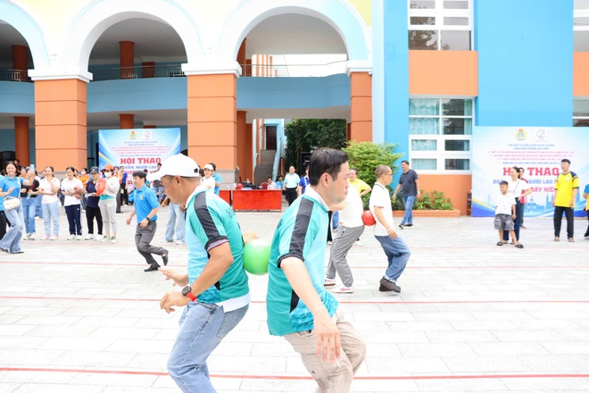 S&ocirc;i nổi c&aacute;c hoạt động chăm lo đời sống tinh thần cho người lao động - Ảnh 3.