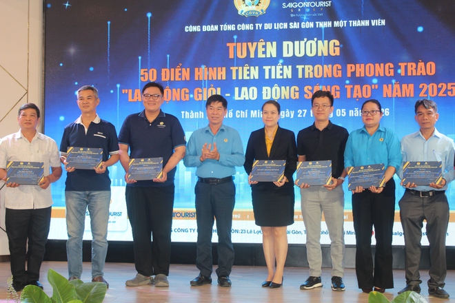 Đo&agrave;n vi&ecirc;n, người lao động Saigontourist đăng k&yacute; 500 c&ocirc;ng tr&igrave;nh s&aacute;ng kiến - Ảnh 3.