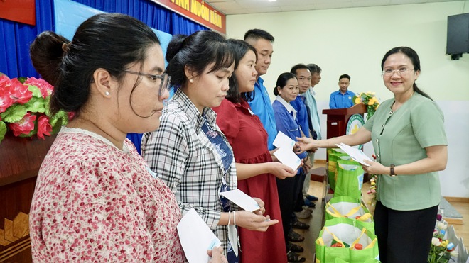 Xã Bình Chánh, TPHCM: Lan tỏa yêu thương đến đoàn viên - lao động tro - Ảnh 4.