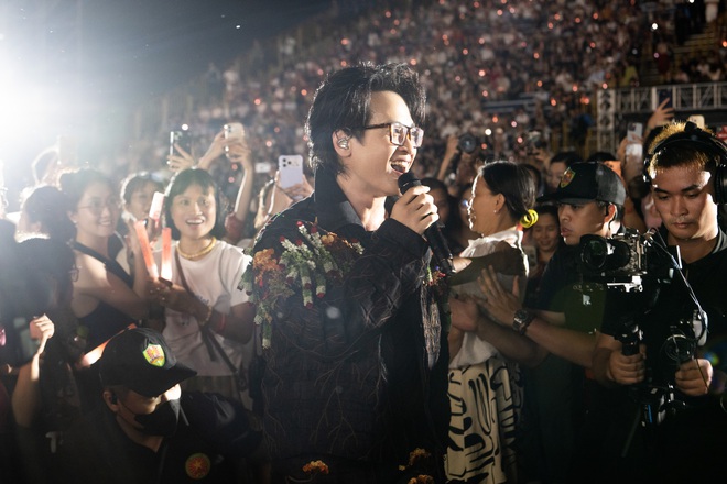 H&agrave; Anh Tuấn l&agrave; một "thương hiệu" rất "hời" - Ảnh 7.