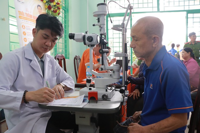 Tây Ninh ra quân Chiến dịch Thanh niên tình nguyện hè với nguồn lực hơn 6 tỉ đồng - Ảnh 19.