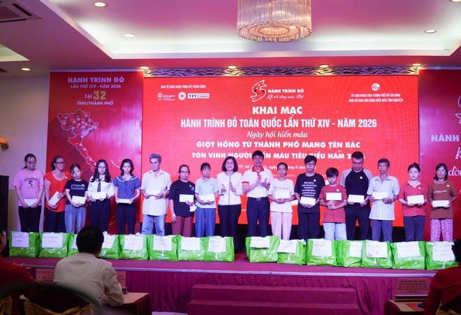 32 tỉnh, thành chung tay hiến máu cứu người - Ảnh 4.