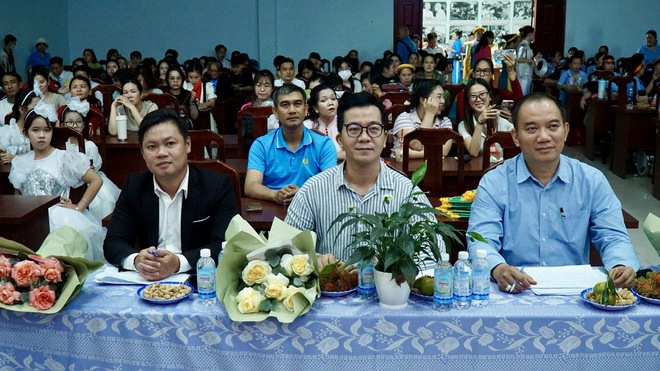 58 đội tranh tài tại Hội thi Karaoke "Tự hào 50 năm Thành phố mang tên Hồ Chí Minh" - Ảnh 2.