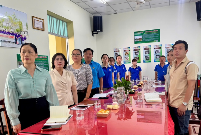 Thêm 3 Công đoàn cơ sở được thành lập tại phường Phú Thạnh - Ảnh 3.