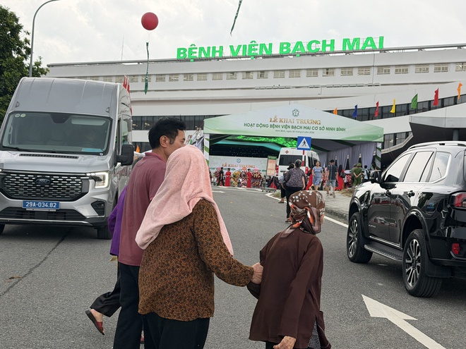 Bệnh viện Bạch Mai cơ sở Ninh B&igrave;nh ch&iacute;nh thức vận h&agrave;nh - Ảnh 7.