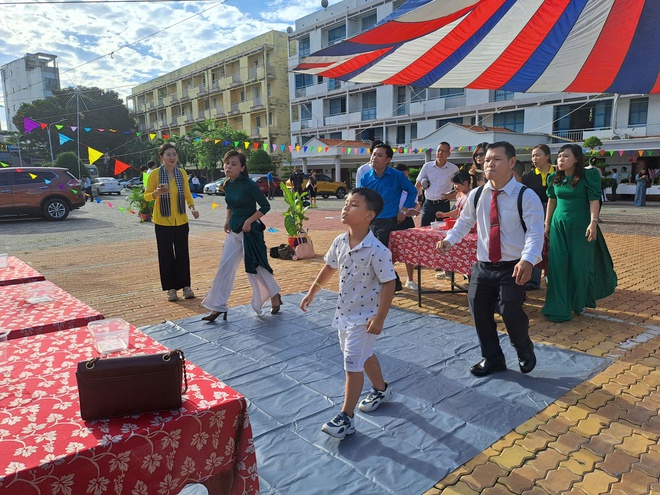 77 gia đ&igrave;nh ti&ecirc;u biểu được tuy&ecirc;n dương tại Ng&agrave;y hội Gia đ&igrave;nh c&ocirc;ng nh&acirc;n, vi&ecirc;n chức, lao động - Ảnh 5.