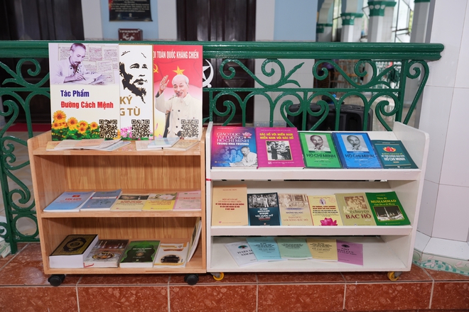 Phường Chợ Lớn ph&aacute;t động chuỗi hoạt động ch&agrave;o mừng 50 năm TPHCM mang t&ecirc;n B&aacute;c - Ảnh 20.