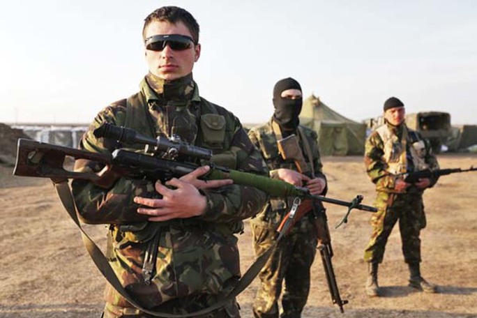 8.000 lính Ukraine tại Crimea xin gia nhập quân đội Nga. Ảnh: Reuters