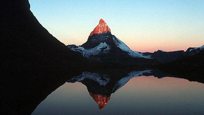 Đỉnh Matterhorn, nơi phát hiện bộ hài cốt sau 34 năm. Ảnh: News Limited