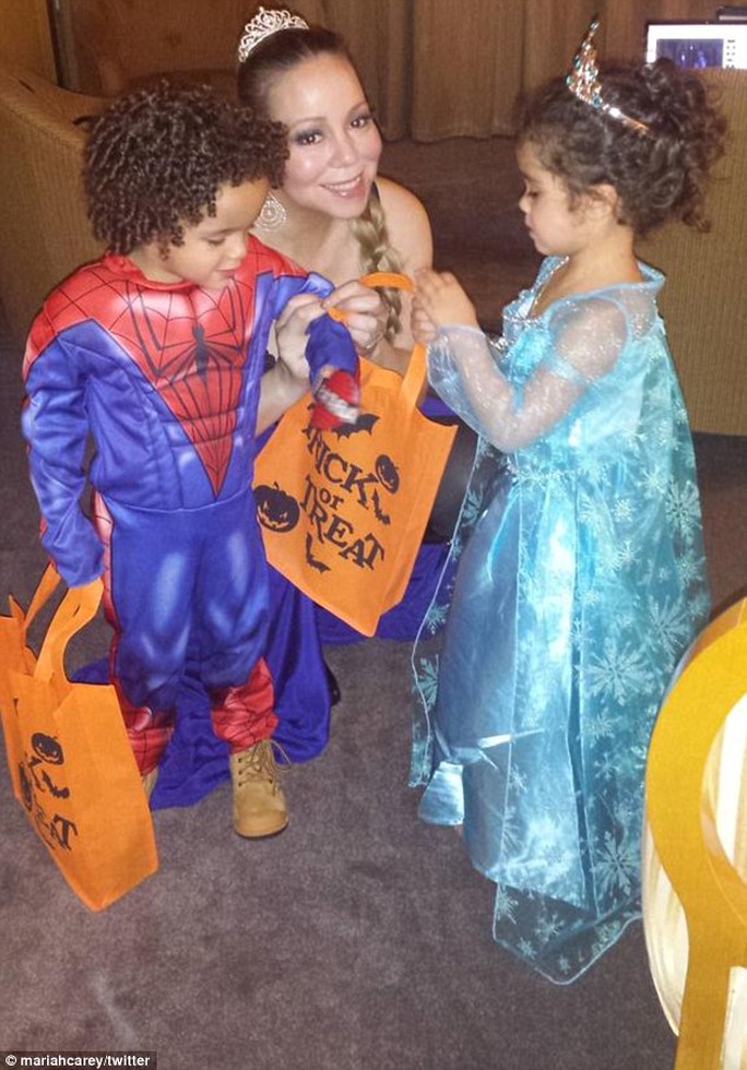 Sao hóa “ma, quỷ” gây sốc dịp Halloween