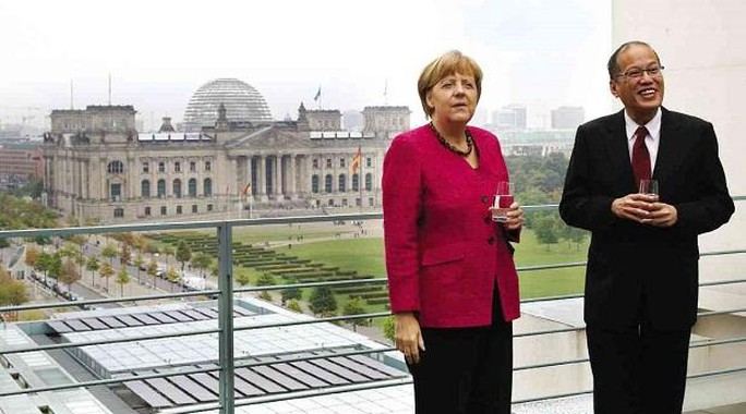 Thủ tướng Đức và Tổng thống Philippines. Ảnh: Inquirer