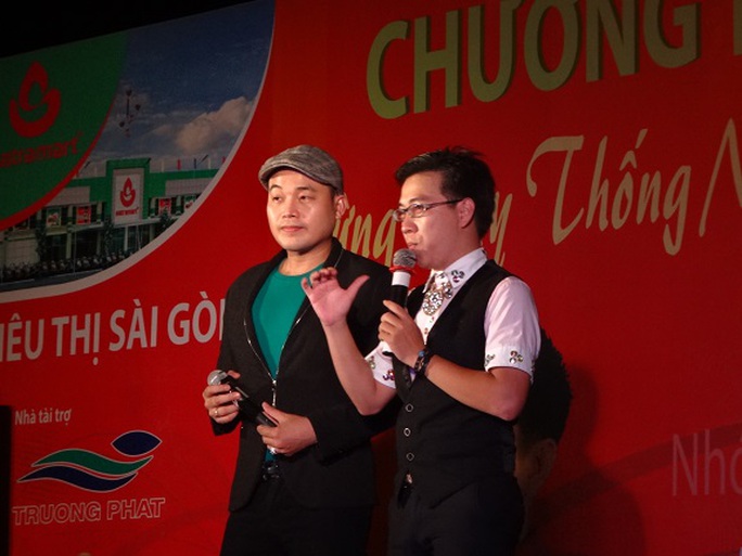 Tưng bừng mua sắm, giao lưu văn nghệ tại Siêu thị Sài Gòn