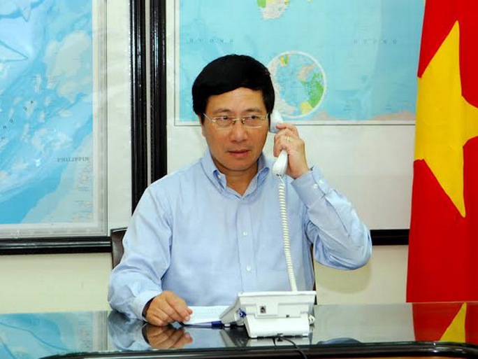 Phó Thủ tướng, Bộ trưởng Ngoại giao Phạm Bình Minh yêu cầu Trung Quốc rút hết giàn khoan HD-981 và các tàu hộ tống