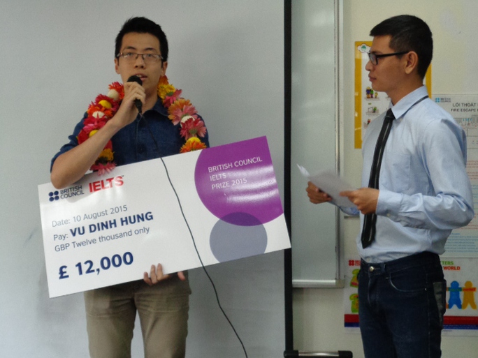Vũ Đình Hùng- một trong năm quán quân dành giải IELTS Đông Nam Á