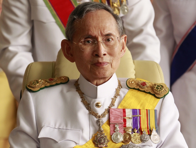 Vua Bhumibol Adulyadej. Ảnh: Zenjournalist Vua Bhumibol Adulyadej. Ảnh: Zenjournalist