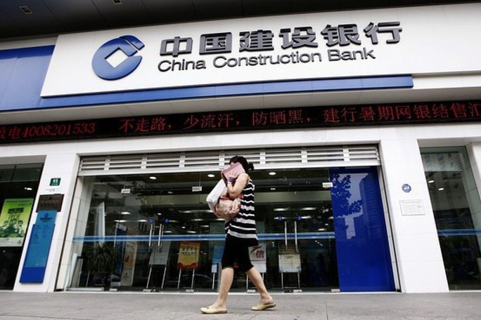 Chi nhánh Ngân hàng Xây dựng Trung Quốc (CCB) ở TP Thượng Hải Ảnh: Reuters