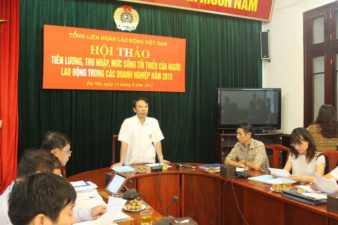 Ông Mai Đức Chính: Lúc nào cũng nói người lao động là vốn quý của doanh nghiệp, thế nhưng khi nói tăng lương tối thiểu vùng năm 2016 lại cò kè với người lao động cả 50 ngàn đồng. Ảnh: Văn Duẩn