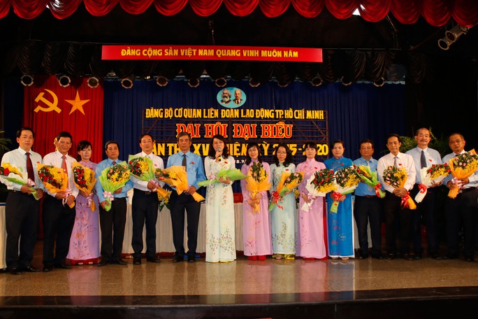 Ban Chấp hành Đảng bộ Cơ quan LĐLĐ TP nhiệm kỳ  2015-2020 ra mắt đại hội