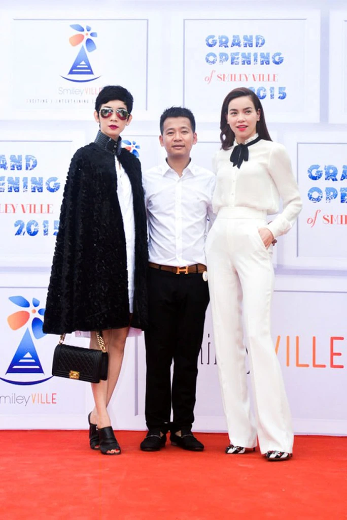 Hồ Ngọc Hà, Tuấn Hưng cùng khoe con trai trên sân khấu
