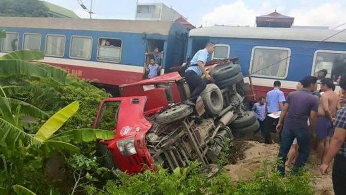 Hiện trường vụ tai nạn đường sắt Hiện trường vụ tai nạn đường sắt