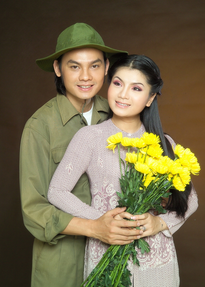 NSƯT Kim Tiểu Long mừng sinh nhật tại quê nhà