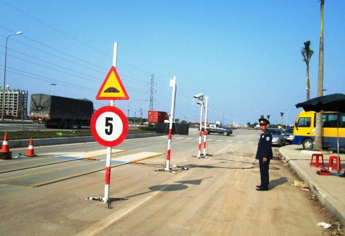Trạm cân tải trọng ở Thanh Hóa đã bị lái xe cố tình phá hoại 2 lần trước đó