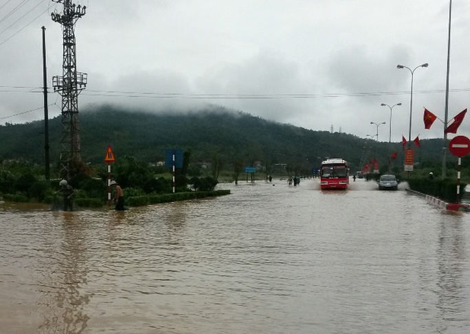 Mưa ngập ngff ở Quảng Ninh