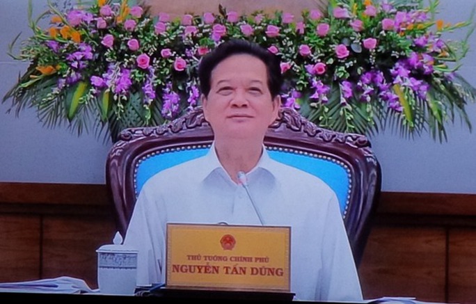 Thủ tướng Nguyễn Tấn Dũng chủ trì phiên họp Chính phủ thường kỳ tháng 6-2015 trực tuyến với các địa phương Thủ tướng Nguyễn Tấn Dũng chủ trì phiên họp Chính phủ thường kỳ tháng 6-2015 trực tuyến với các địa phương