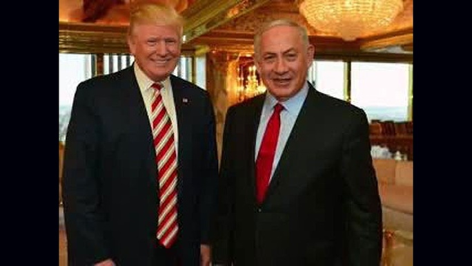 Ông Trump (trái) gặp thủ tướng Netanyahu ngày 25-9. Ảnh: CNN