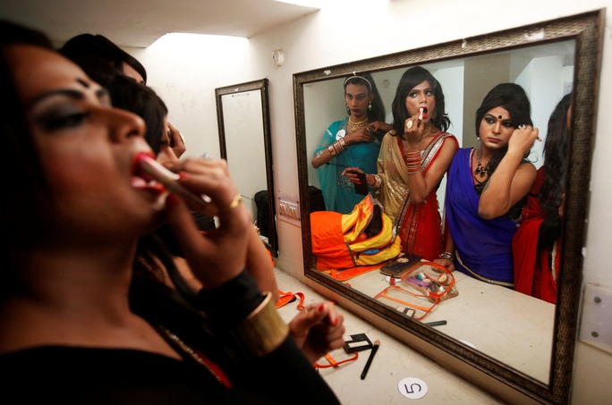 Một chương trình thời trang của người chuyển giới ở TP Chandigarh - Ấn Độ, hồi tháng 11 Ảnh: REUTERS