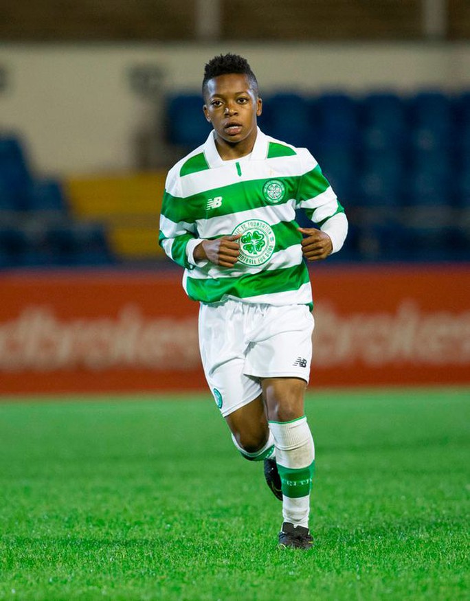 Celtic gây sốc với thần đồng 13 tuổi Dembele
