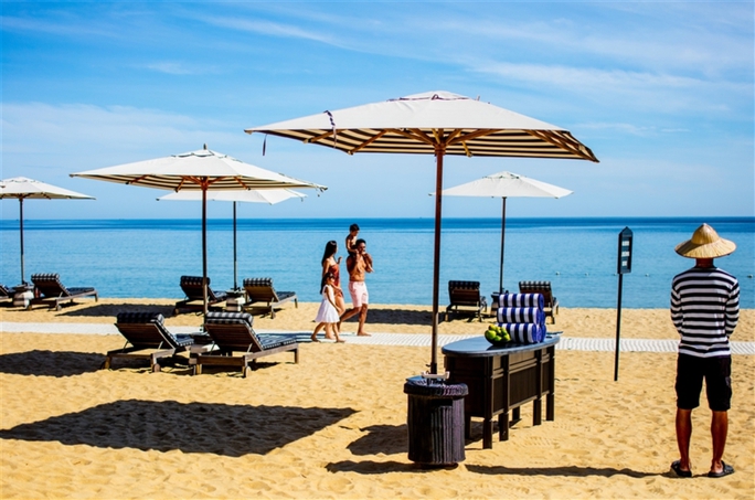 Bãi biển đẹp tại Khu nghỉ dưỡng InterContinental Danang Sun Peninsula Resort 