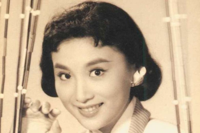 Vẻ đẹp Hạ Mộng