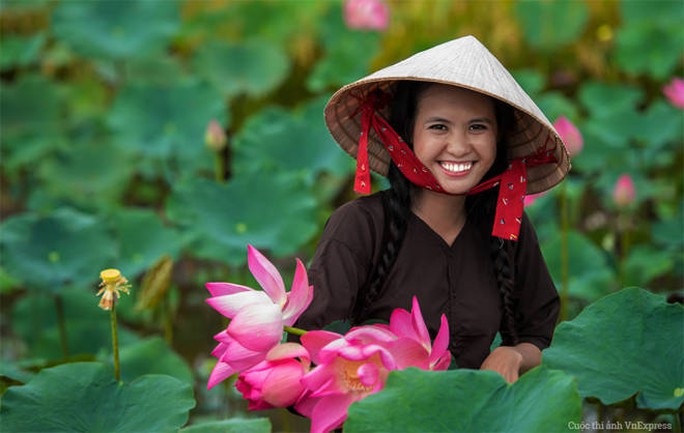 Thi viết về phụ nữ Việt Nam