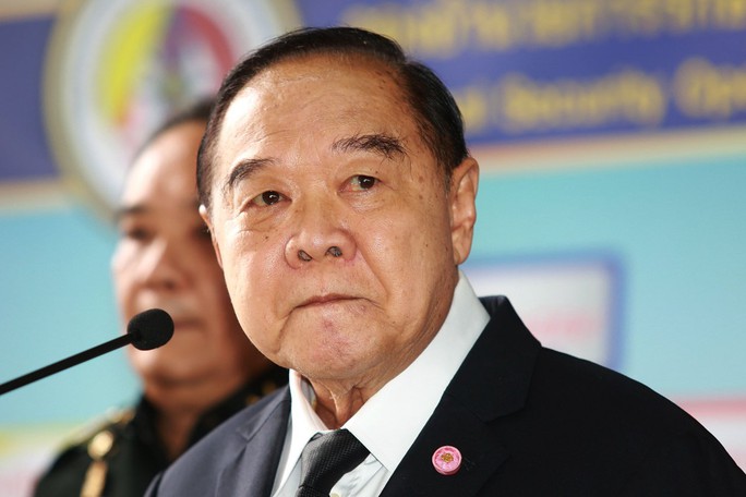 Thái Lan: “Xe chở bà Yingluck” hướng về phía Campuchia - Ảnh 1.