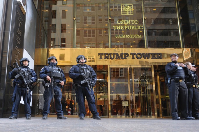 Theo ABC New, chiếc laptop bị lấy trộm có chứa sơ đồ các phòng của tòa tháp Trump. Ảnh: New York Post