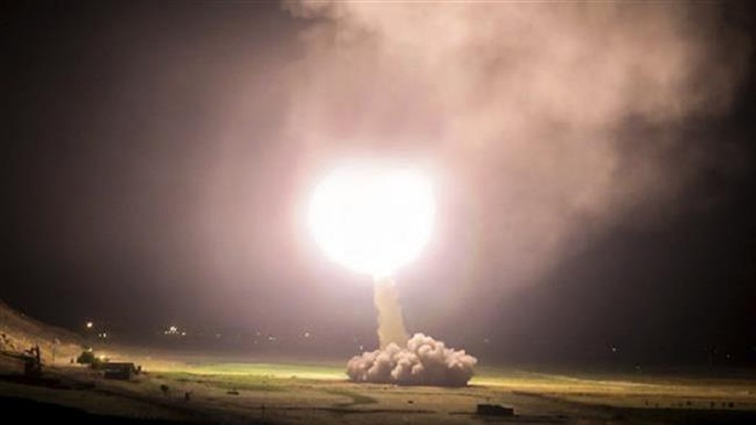 Syria tố Israel tấn công tên lửa giết dân thường - Ảnh 1.