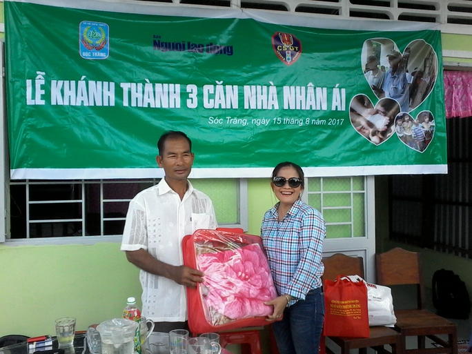 Báo Người Lao Động khánh thành 3 căn nhà nhân ái ở Sóc Trăng - Ảnh 9.