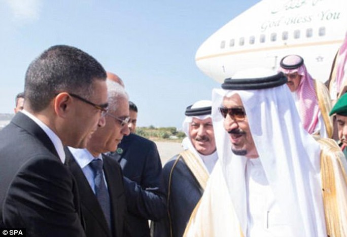 Kỳ nghỉ hè 100 triệu USD của Quốc vương Ả Rập Saudi - Ảnh 4.