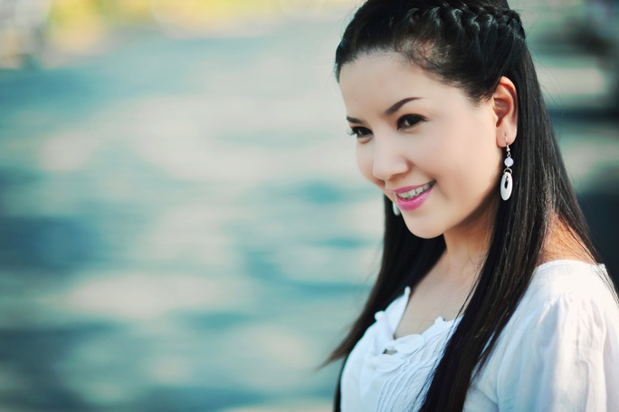 Ngọc Trinh muốn ngất xỉu khi tòa hoãn xử - Ảnh 4.