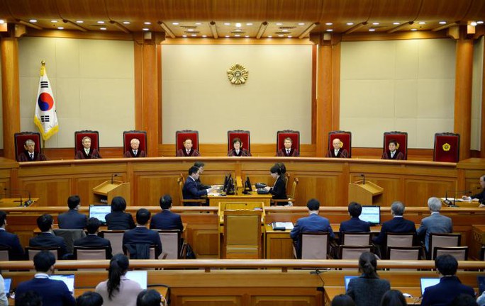 Quang cảnh phiên tòa ngày 10-3, với 8 vị thẩm phán. Ảnh: Reuters